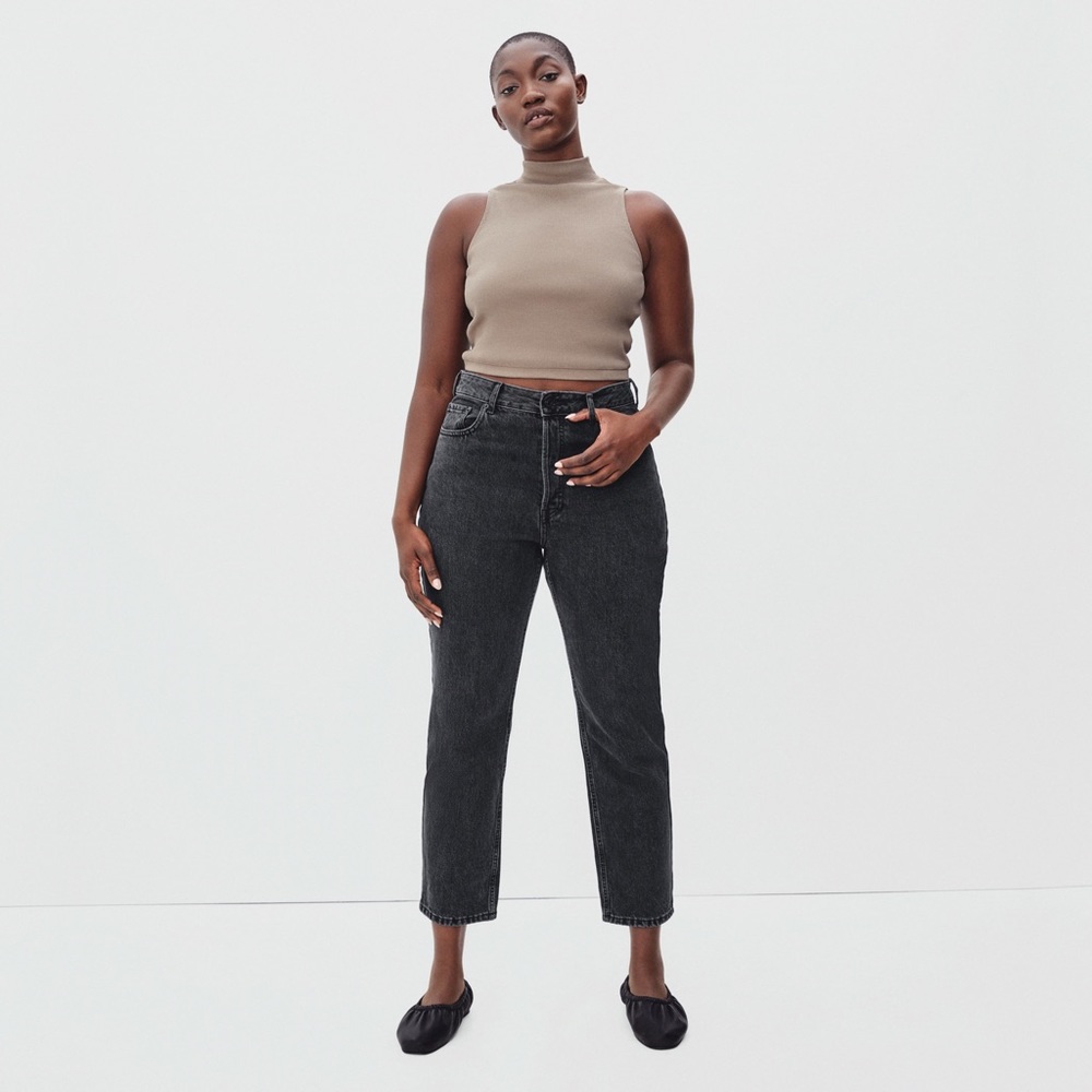 EVERLANE The Curvy 90s Cheeky Straight Jeans Washed Black Button Up Fly Size 30